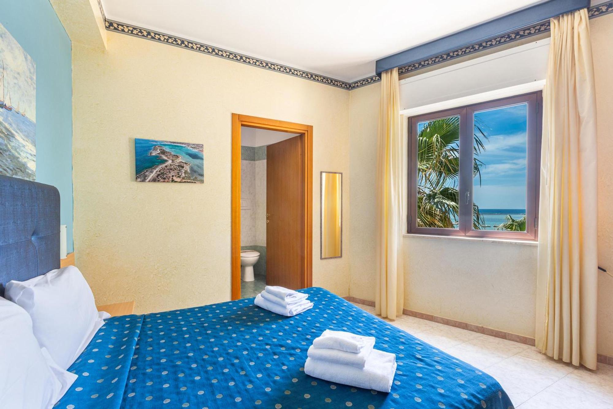 Hotel Il Riccio بورتو سيساريو المظهر الخارجي الصورة