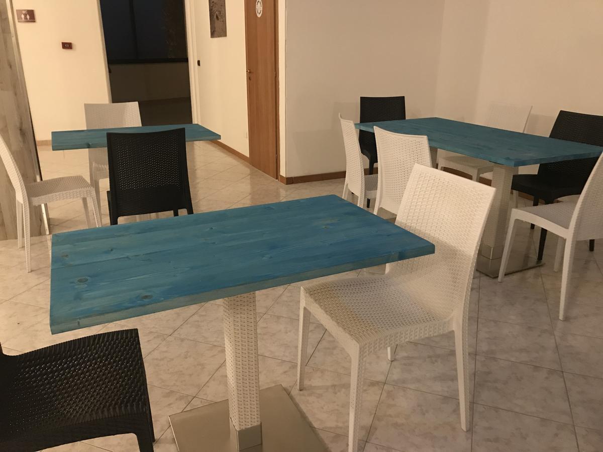 Hotel Il Riccio بورتو سيساريو المظهر الخارجي الصورة