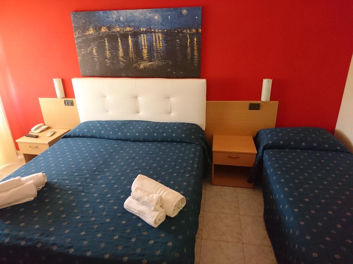 Hotel Il Riccio بورتو سيساريو المظهر الخارجي الصورة