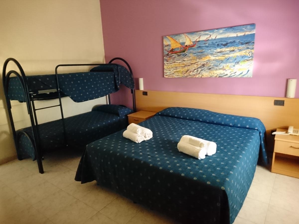 Hotel Il Riccio بورتو سيساريو المظهر الخارجي الصورة
