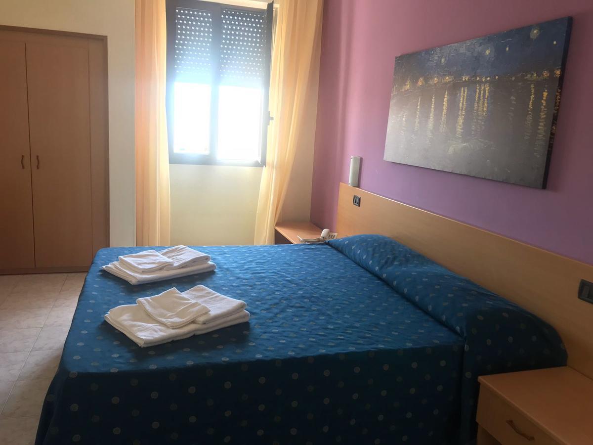 Hotel Il Riccio بورتو سيساريو المظهر الخارجي الصورة