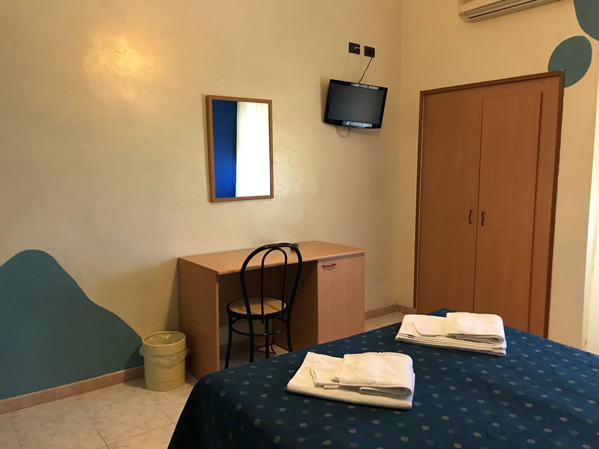 Hotel Il Riccio بورتو سيساريو المظهر الخارجي الصورة